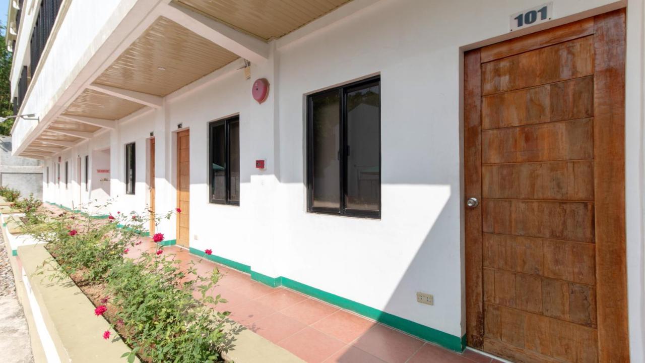 Reddoorz @ Picas Sagkahan Tacloban Exterior foto